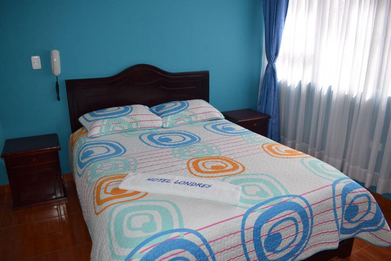 Hotel Londres Pasto Buitenkant foto